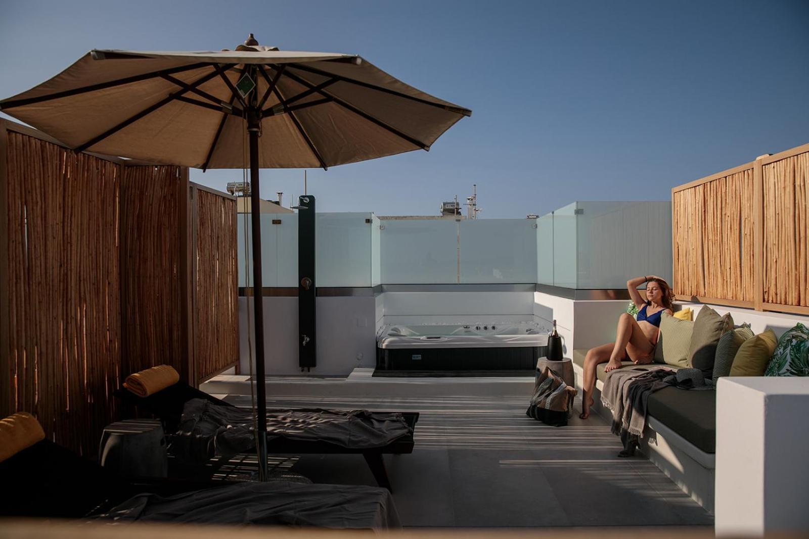 "Makava Suites" Your Luxe Urban Sanctuary Naxos City Dış mekan fotoğraf